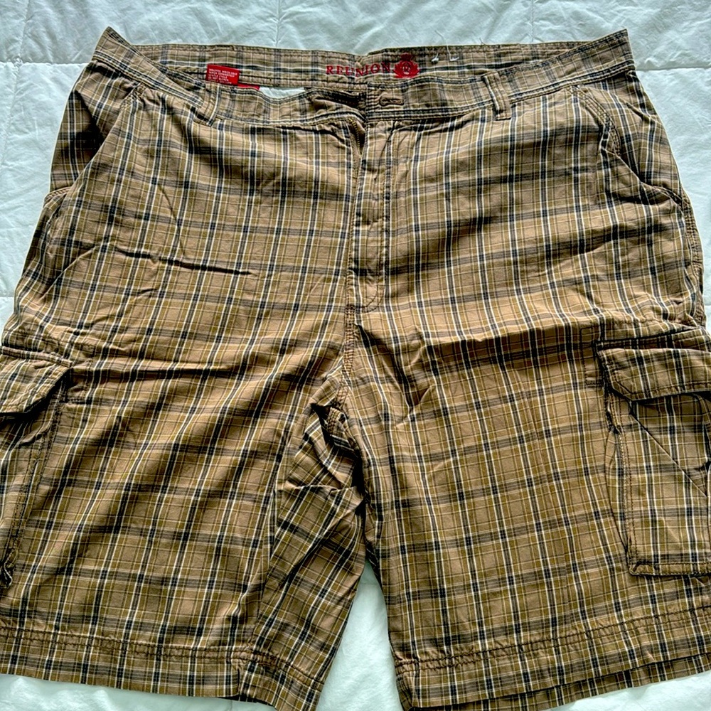 Reunion Plaid Shorts Size 42 (Missing Closure Button) otherwise Great Shape